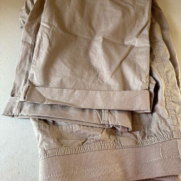 NWOT Westbound Capris - Picture 3 of 3